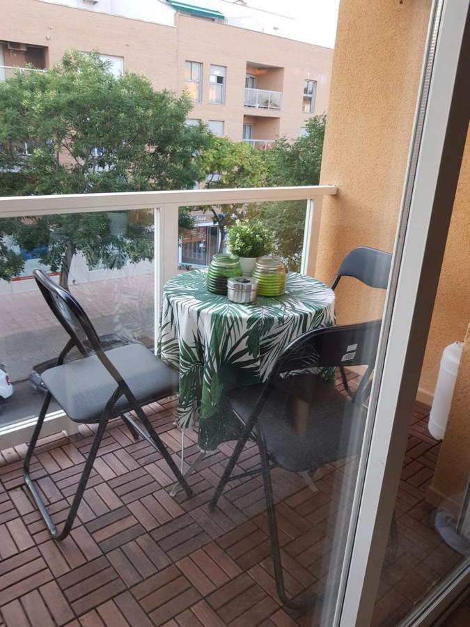 Lovely 2 Bedroom Apartment Close To Denia Castle. Exterior photo