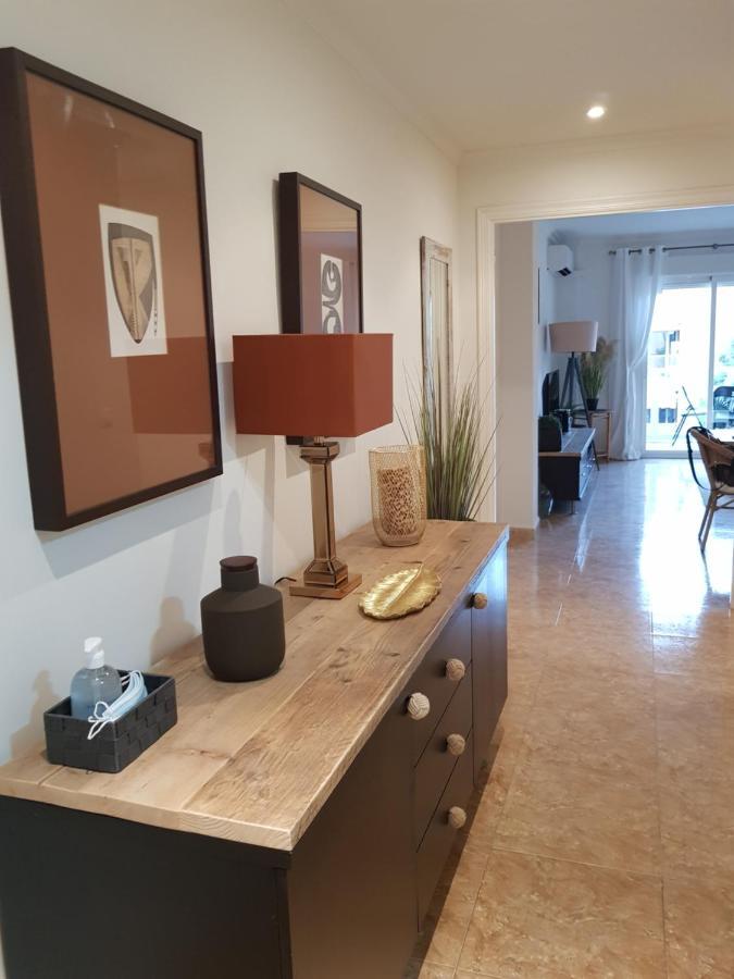Lovely 2 Bedroom Apartment Close To Denia Castle. Exterior photo